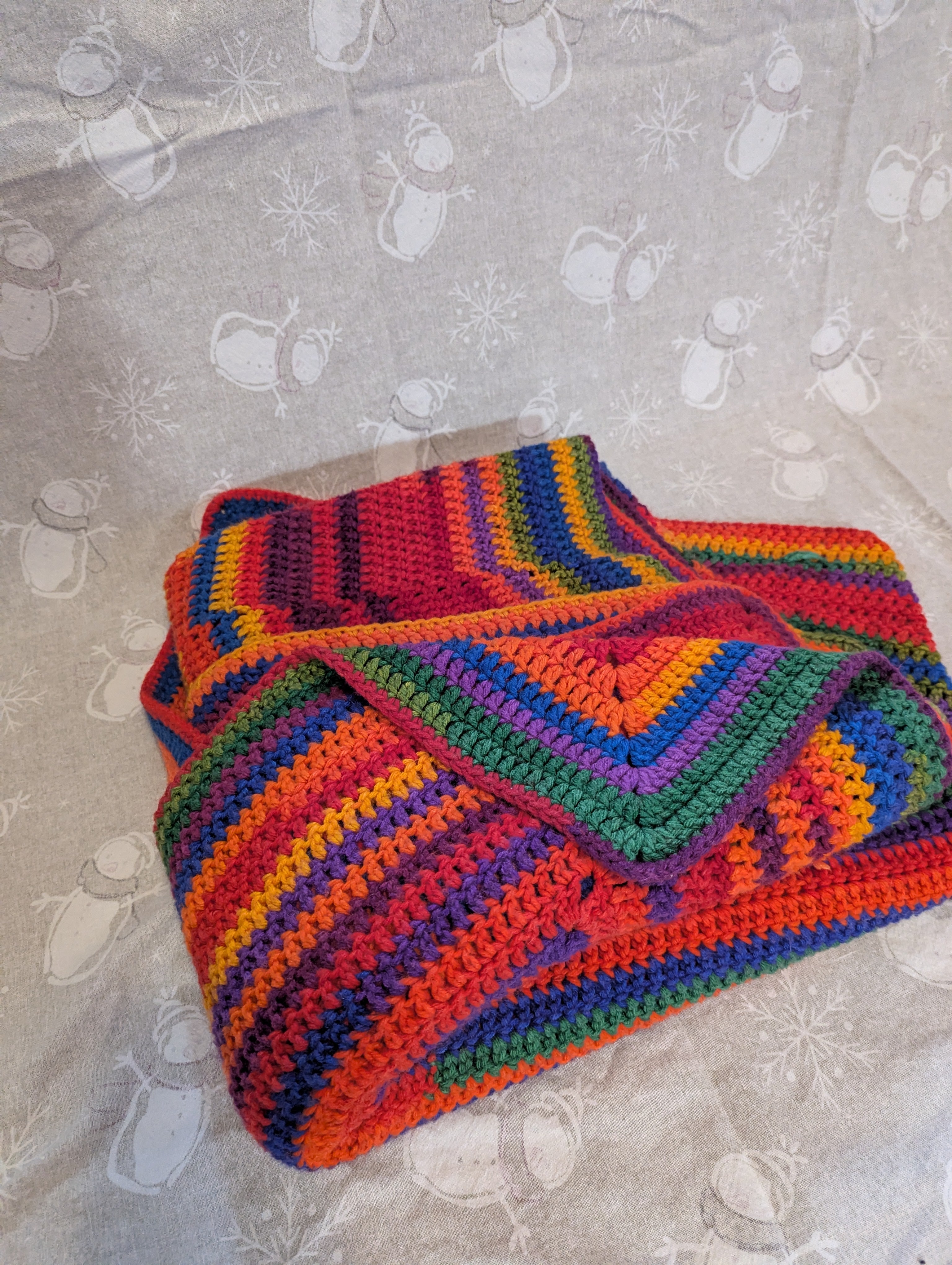 Colorful Throw Blanket – Vibrant & Cozy